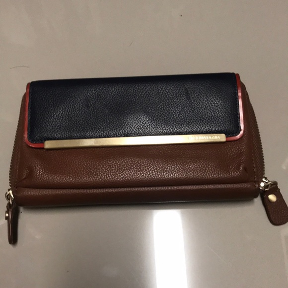 Wallet - Picture 2 of 6